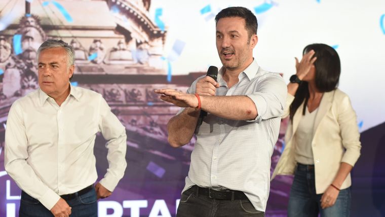 LUIS PETRI ALFREDO CORNEJO BUNKER LA LIBERTAD AVANZA CAMBIA MENDOZA