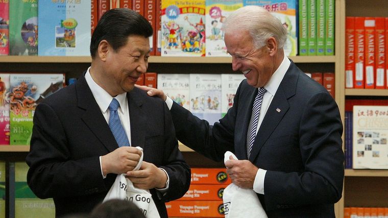 Xi Jinping y Joe Biden buscarán puntos en común. Foto: Ecuador en Directo.