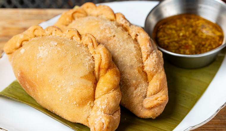 Receta de empanadas de carne cortada a cuchillo Receta de empanadas de carne cortada a cuchillo