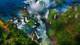 Las Cataratas del Iguazú fueron declaradas una de las 7 Maravillas Naturales del mundo el 11 de noviembre de 2011. I