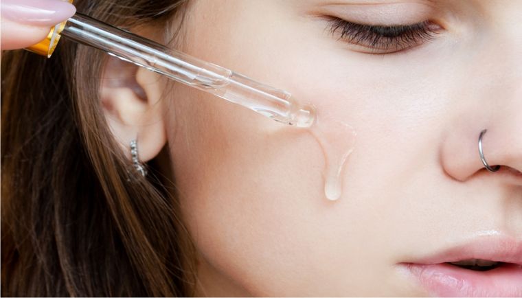 ¡Sorprendente! descubre los riesgo de colocar ácido hialurónico en tu rostro