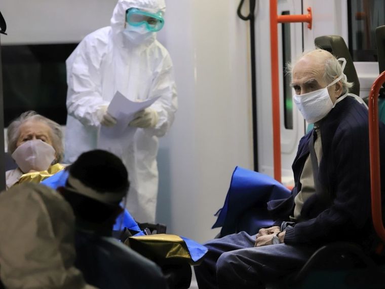 Un número considerable de ancianos y personas alojadas en geriátricos y hogares de Mendoza se contagiaron de Covid