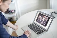 ¿Es peligroso que tus jefes sepan mucho de ti? Foto: GETTY IMAGES