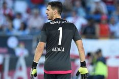 un ex river liquido a augusto batalla: era mas peligroso que cirujano con hipo