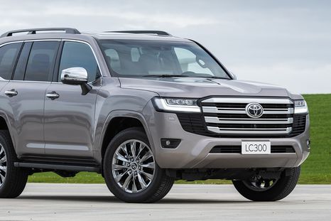 Toyota lanzó la Land Cruiser 300 2022: precios y todos los detalles