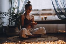 La mente y el universo conectan de una manera única, decretar lo que deseamos es tenerlo y existen técnicas para que esto sea aún más efectivo Foto: Shutterstock