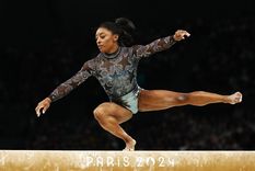 Simone Biles tuvo un espectacular regreso a los Juegos Olímpicos. Foto: EFE Simone Biles tuvo un espectacular regreso a los Juegos Olímpicos. Foto: EFE