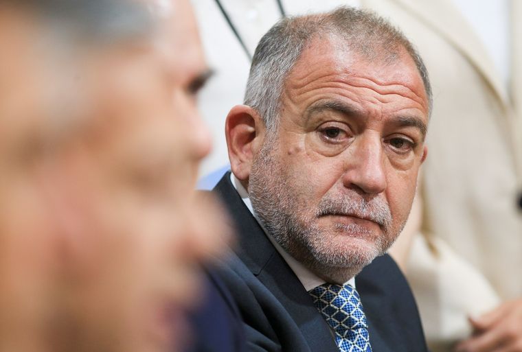 Luis Juez y un visto bueno a Milei Foto: Noticias Argentinas