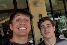 Otros tiempos. Alex Albon junto a Franco Colapinto en 2024, cuando fueron pilotos de Williams durante 9 carreras. Foto: IG: @williamsracing