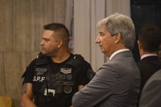 La defensa de Walter Bento pidió que se aplique la pena mínima posible para los delitos de los que fue hallado culpable. Esa pena sería de 5 años. Además, solicitaron que cumpla la condena en su casa.