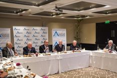 Guillermo Francos se reunió con empresarios miembros de AEA