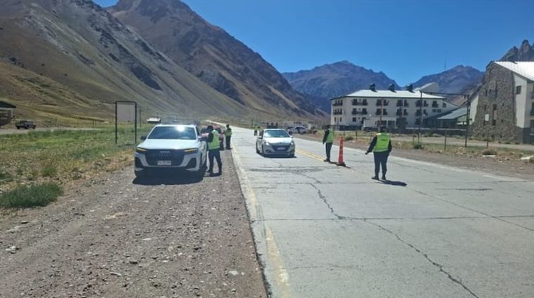 penitentes parador controles paso chile