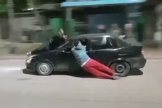 Un conductor arrastró a dos manifestantes en Florencio Varela Foto: Captura de video