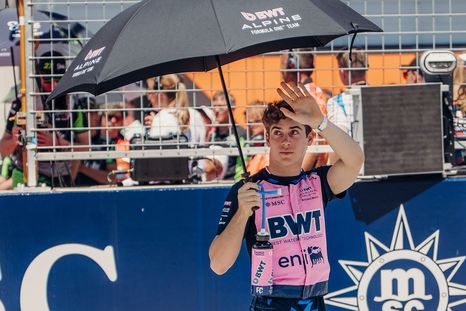 Colapinto corre en Inglaterra: rumores, Bottas y un futuro carrera a carrera Colapinto corre en Inglaterra: rumores, Bottas y un futuro carrera a carrera