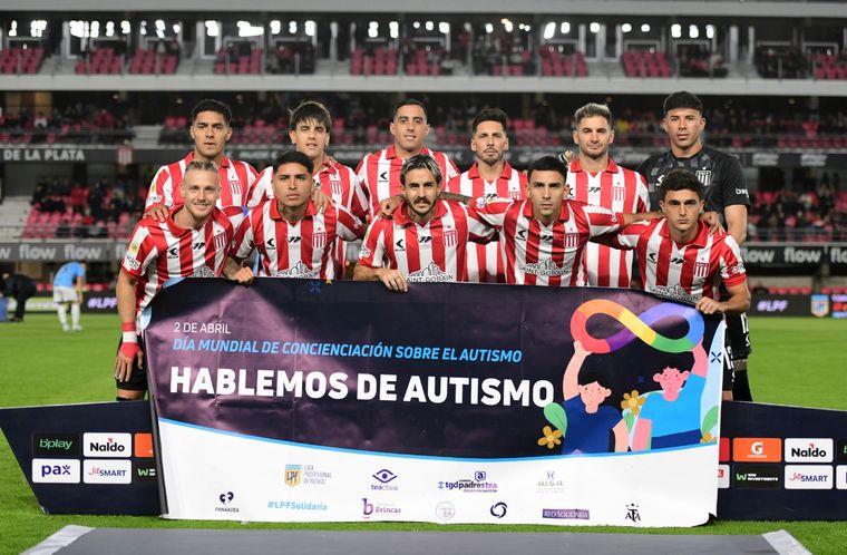 Estudiantes y una para brava en Río de Janeiro. Estudiantes y una para brava en Río de Janeiro.