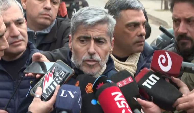 Habla el ministro de seguridad Juan Pablo Quinteros en la zona del rastrillaje.