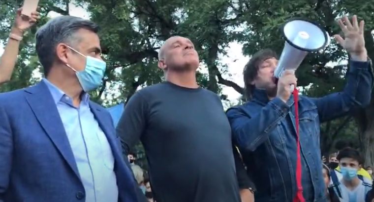 Javier Milei y José Luis Espert, el día en que insultaron a Cornejo. Javier Milei y José Luis Espert, el día en que insultaron a Cornejo.