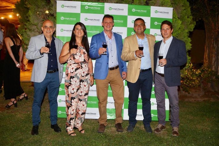 Equipo de Gerencia KP: David Villegas, Valeria Torrens, Alejandro Demonte, Jorge Fernández y Andrés Worlock. Foto: Gentileza