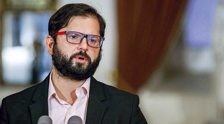 Boric deberá dar explicaciones.