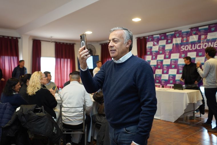 Cornejo cambia Mendoza.jpg