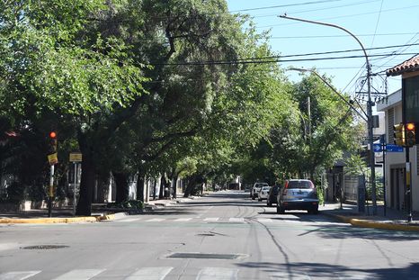 La Ciudad de Mendoza, completamente vacía.