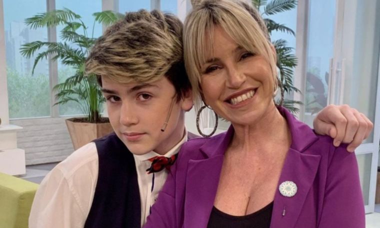 Florencia Peña adelantó detalles de lo que será la fiesta de 15 de su hijo Juan La actriz y conductora reveló cómo surgió la idea