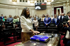 La nueva vicepresidenta del Senado, Carolina Moisés, dura contra La Cámpora. La nueva vicepresidenta del Senado, Carolina Moisés, dura contra La Cámpora.