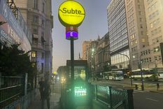 Roberto Pianelli explicó que la medida que se tomará este martes se relaciona a la presencia de material cancerígeno en la red, la reducción de horas semanales y las paritarias. Foto: Telam