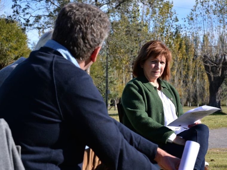 Foto: Twitter (@PatoBullrich)