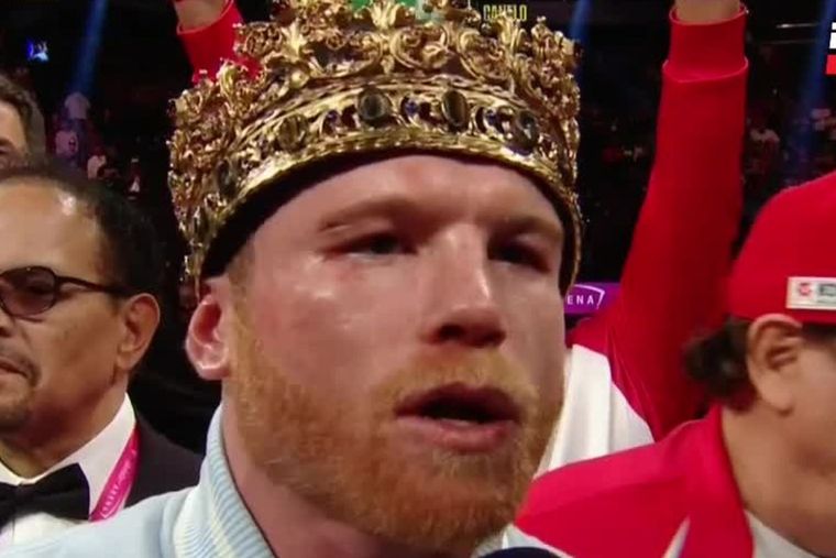 Canelo, victorioso, advirtió sobre una revancha contra Bivol tras vencer a Golovkin.