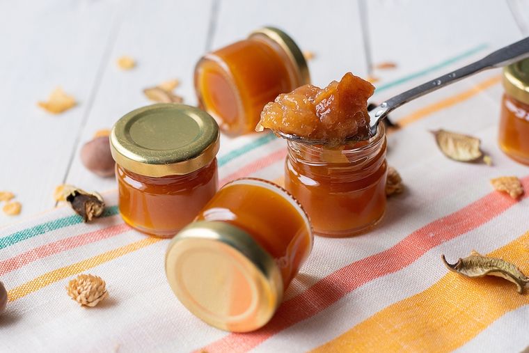 Una receta de mermelada de manzana sin azúcar bien conservada puede durar varios meses sin perder sabor ni textura. Una receta de mermelada de manzana sin azúcar bien conservada puede durar varios meses sin perder sabor ni textura.