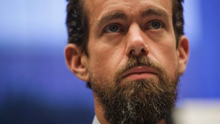 Jack Dorsey, cofundador y presidente ejecutivo de Twitter, dijo que no celebraba ni se enorgullecía de la prohibición contra Trump. Foto: GETTY IMAGES