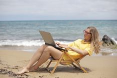 El 57% de los viajeros argentinos está interesado en tomarse unas “workations” Foto: Foto de Andrea Piacquadio en Pexels