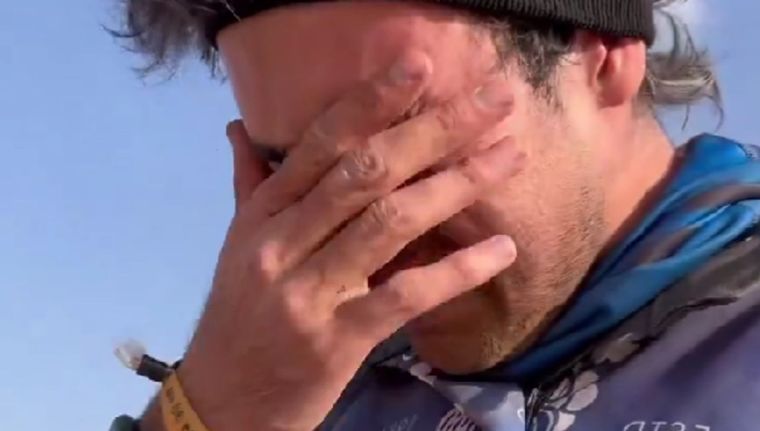 Moreno rompió su cuatri durante la segunda etapa. Foto: Captura video