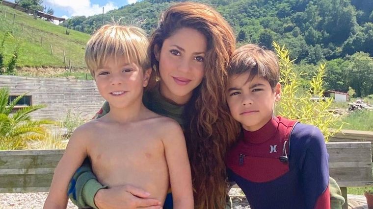 Foto: https://caras.perfil.com/noticias/celebridades/shakira-festejo-el-dia-de-las-madres-con-una-tierna-postal.phtml