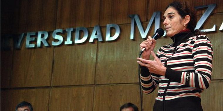 El curso estuvo dirigido a médicos, profesores de Educación física, periodistas, bioquímicos, psicólogos, etc. Foto: MDZ