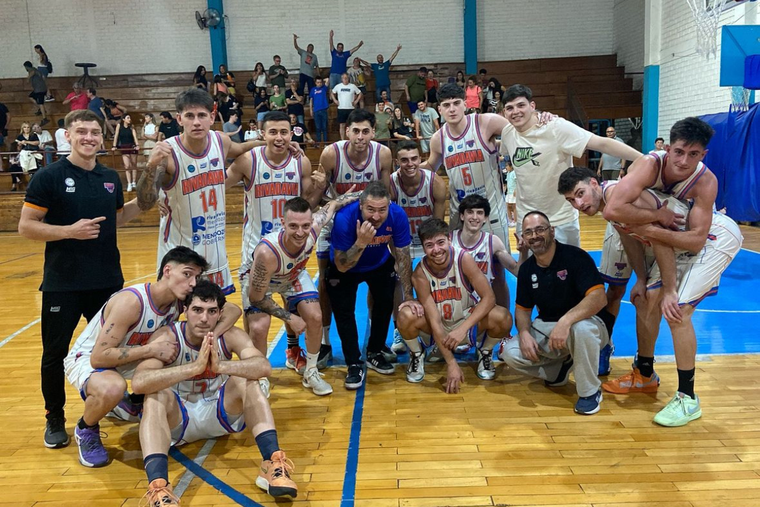 Rivadavia es finalista de la Superliga de básquet. Foto: Prensa Rivadavia