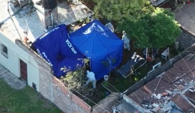 La casa donde fueron hallados los restos de las chicas. La casa donde fueron hallados los restos de las chicas.