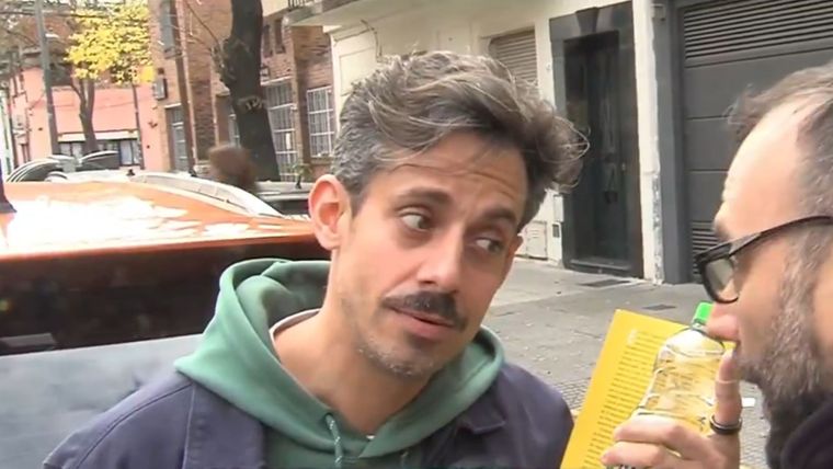 El actor habló en un móvil de Intrusos. El actor habló en un móvil de Intrusos.