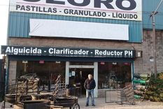 como vive el comerciante que decidio enfrentar a una patota sindical