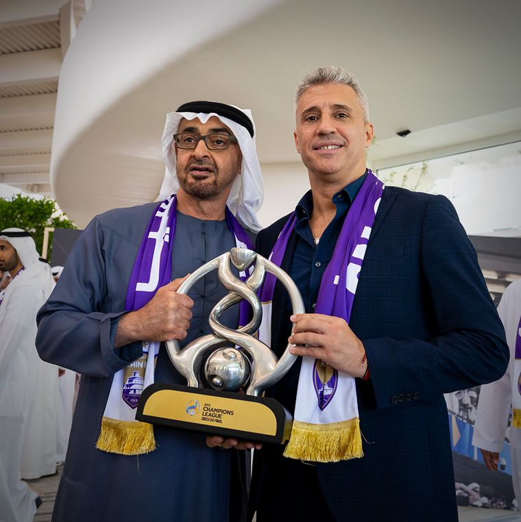 Mohamed, campeón de Asia con Hernán Crespo como DT Mohamed, campeón de Asia con Hernán Crespo como DT