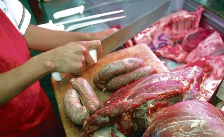 El precio de la carne subió más de 50% en 2020, pero estiman que bajaría un 15% en 2021