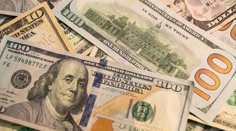 El dólar blue vuelve a subir luego de varios días de inactividad Foto: Canva