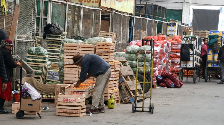 Inseguridad en la feria del Acceso Este Foto: ALF PONCE MERCADO / MDZ