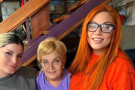 La artista y un encuentro esperado. Créditos: Instagram / lowrdez La artista y un encuentro esperado. Créditos: Instagram / lowrdez