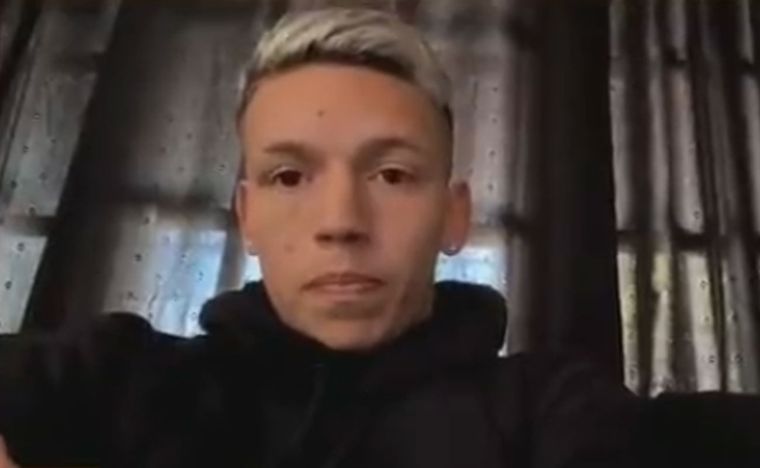 Gianluca Prestianni habló de el apriete de la barra de Vélez. Foto: Captura