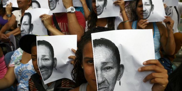 Violencia ensañada con Caracas.