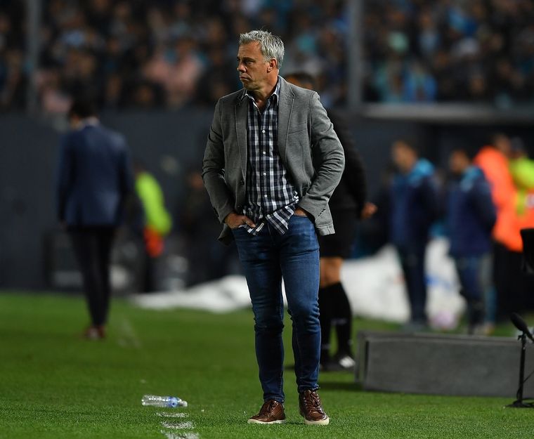 Lucas Pusineri, DT de Atlético. Foto: Télam