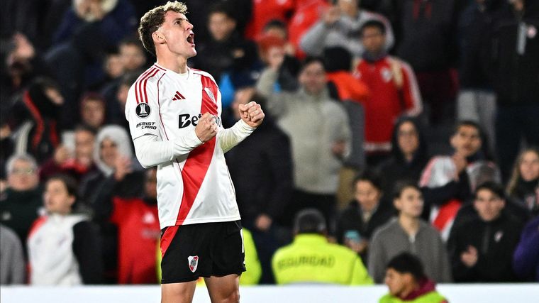 La inteligencia artificial analizó el presente de ambos equipos y proyectó quién tiene más chances de avanzar a los cuartos de final. La inteligencia artificial analizó el presente de ambos equipos y proyectó quién tiene más chances de avanzar a los cuartos de final.