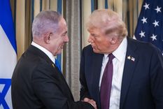 Donald Trump y Benjamín Netanyahu, de Israel, socios en la ofensiva contra Irán. Foto Efe